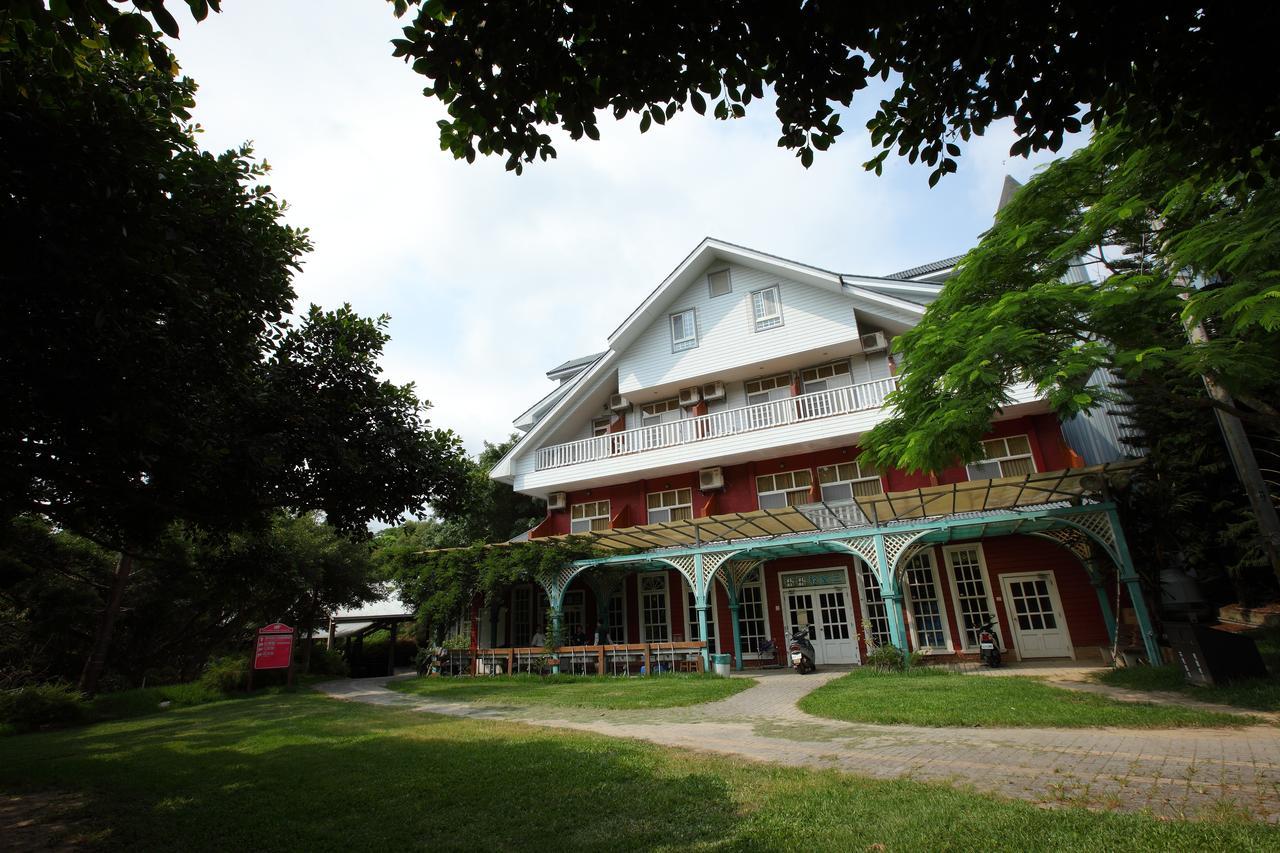 Flying Cow Ranch Hotel Tongxiao Exterior photo